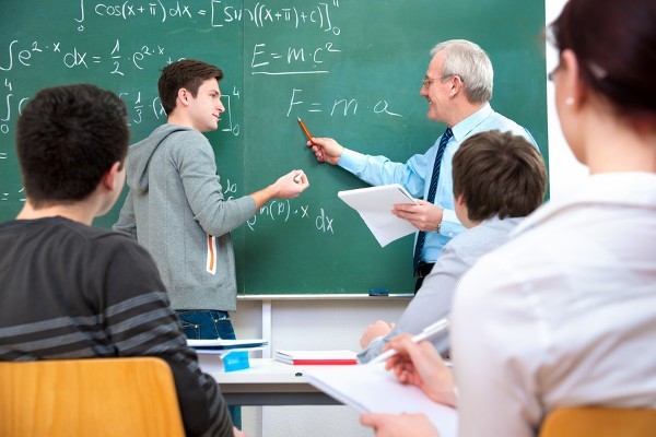Hacia la Nueva Concepción del  Papel del Profesorado: “Lo que Debe Ser”