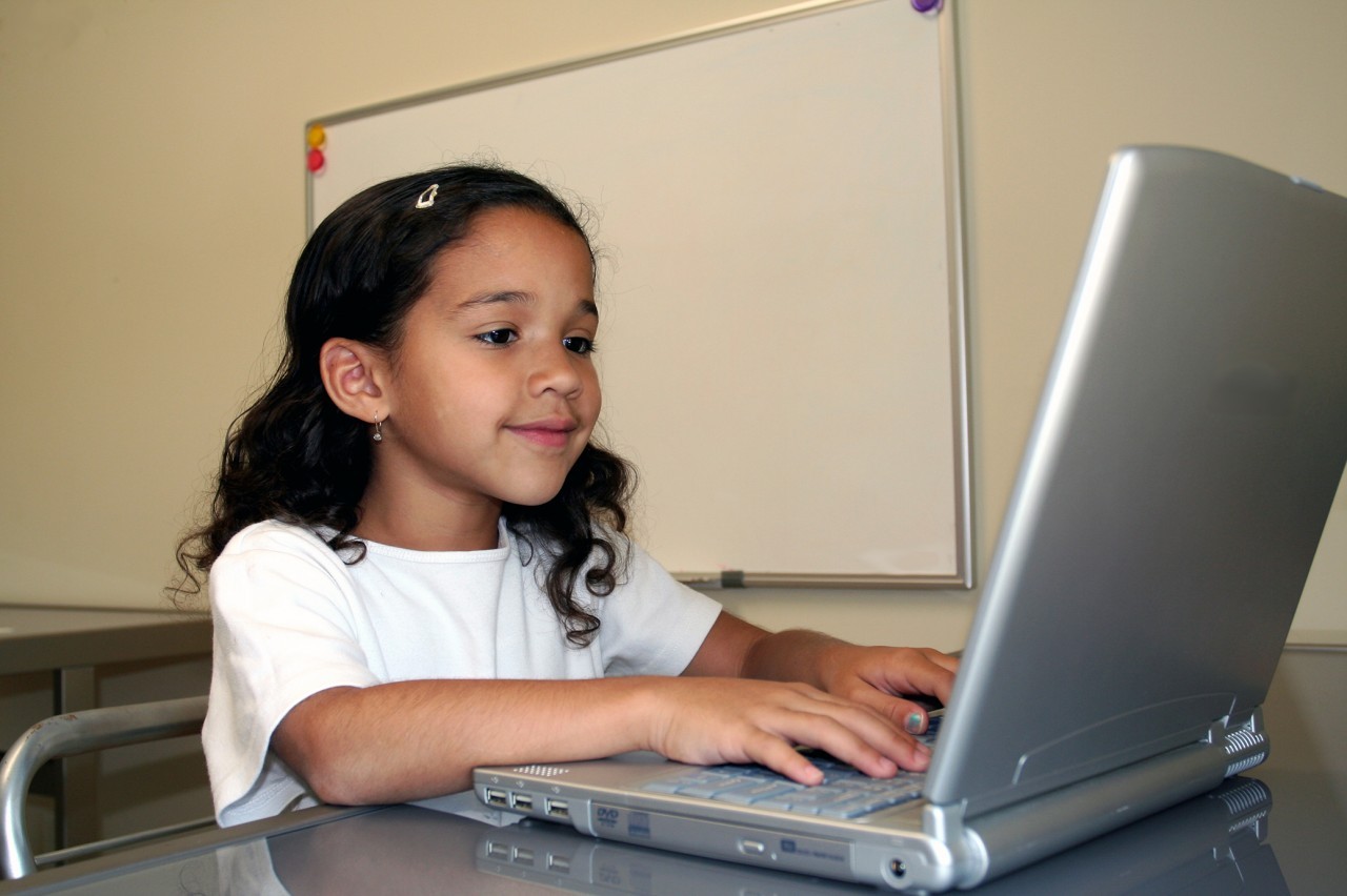 Situación General de las Tecnologías de la Información y Comunicación en Educación (TIC)