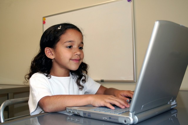 Situación General de las Tecnologías de la Información y Comunicación en Educación (TIC)
